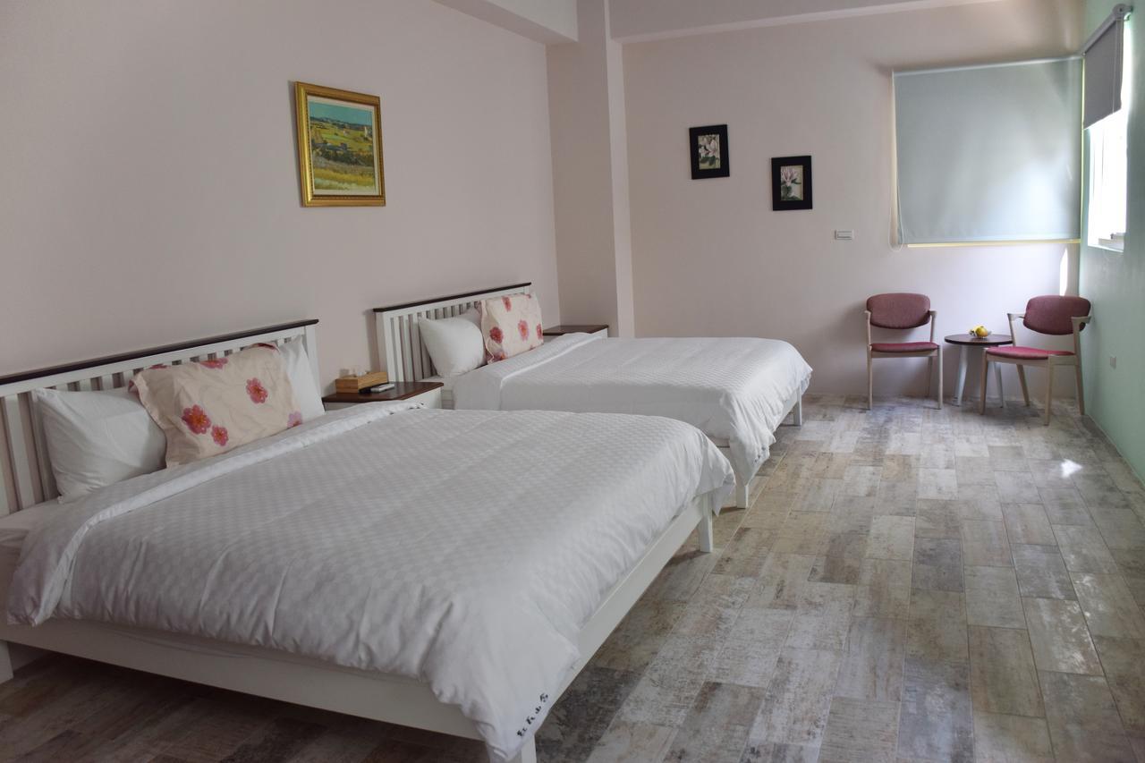 Red Roof B&B T'ai-tung エクステリア 写真