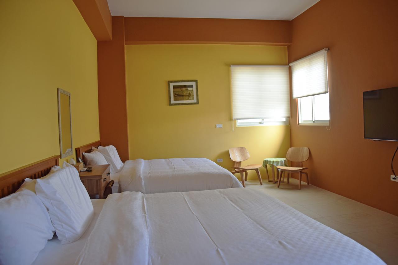 Red Roof B&B T'ai-tung エクステリア 写真