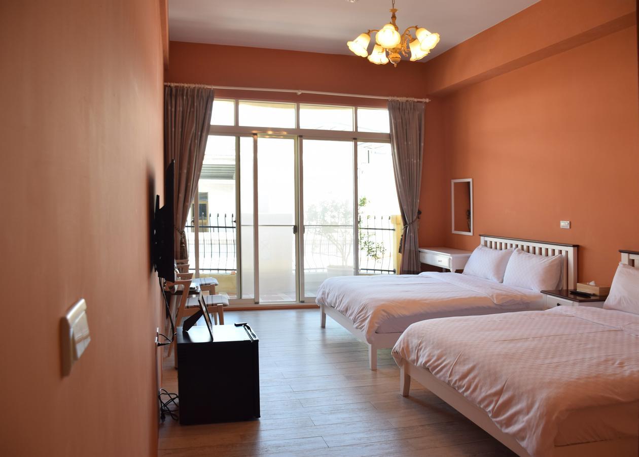 Red Roof B&B T'ai-tung エクステリア 写真