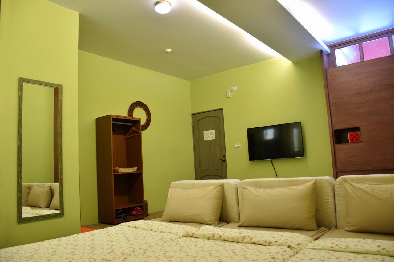 Red Roof B&B T'ai-tung エクステリア 写真